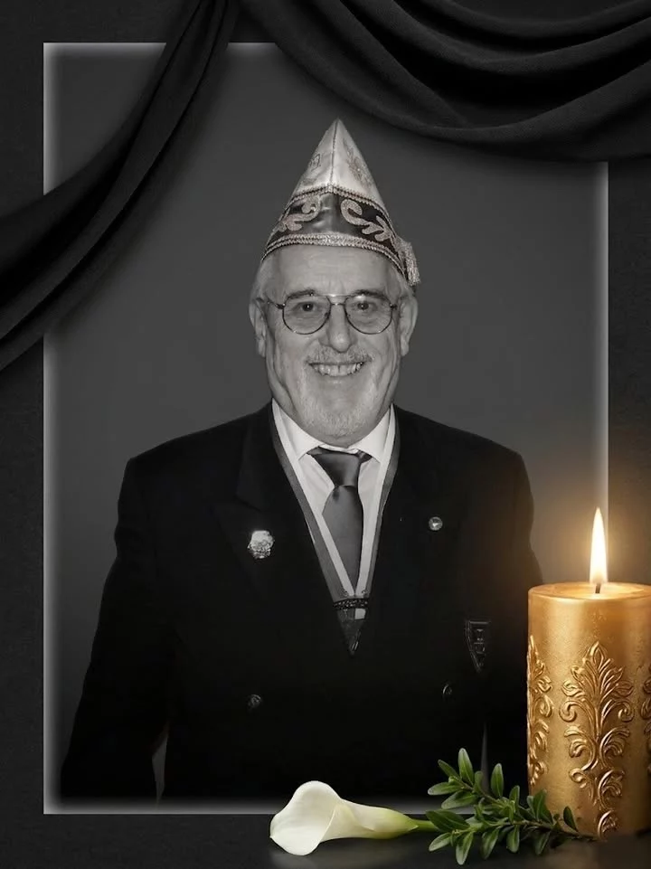 Nachruf für „Willi Holzapfel“
